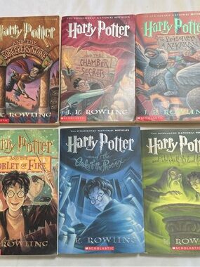 Harry Potter Paperback Book Lot of 6 . Series 1-6